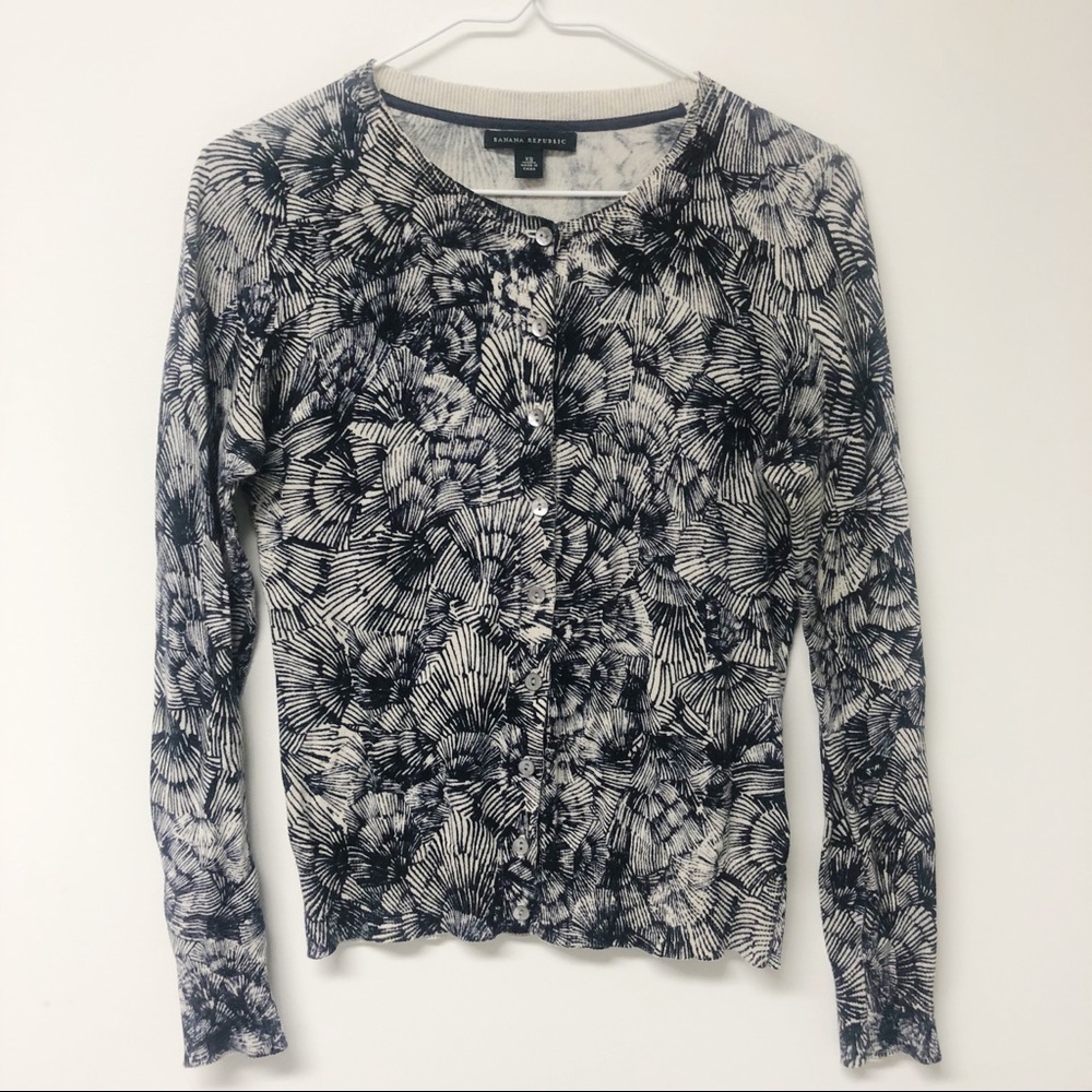 Banana Republic Sweater XS